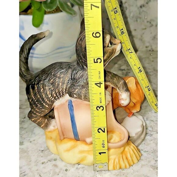 Mischief By Gail Ferretti Figurine Kittens Spilling‎ Milk 1986 Franklin Mint VTG - Picture 6 of 8